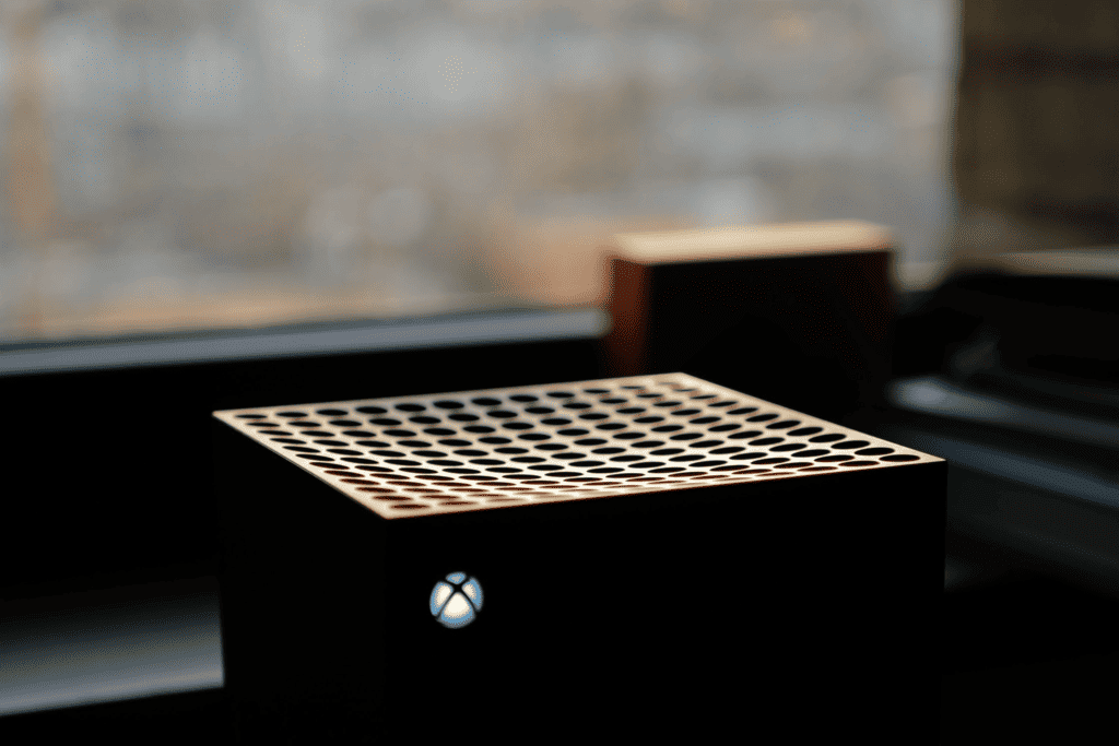 xbox series x turns on by itself